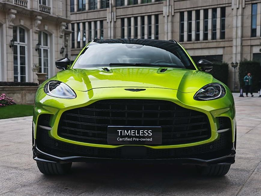 Aston Martin DBX 2024 4.0T V8 707