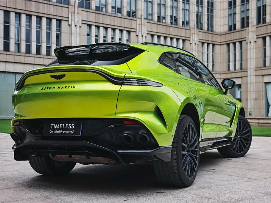 Aston Martin DBX 2024 4.0T V8 707