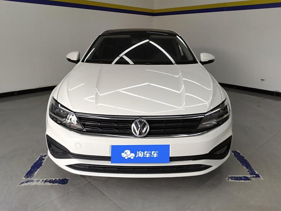 Volkswagen Lamando 2019 230TSI DSG  Euro VI