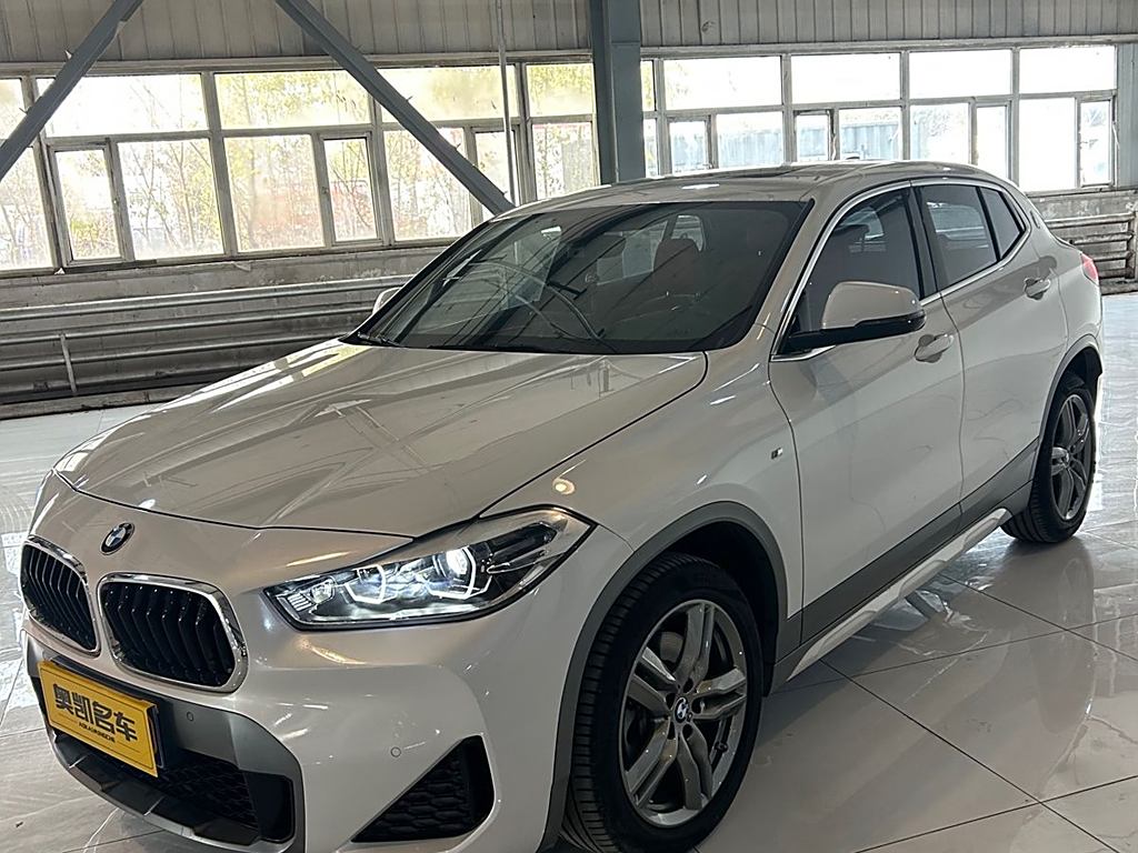 BMW X2 2021 sDrive25i M