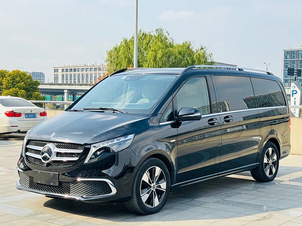 Mercedes-Benz V-Class 2022 V 260