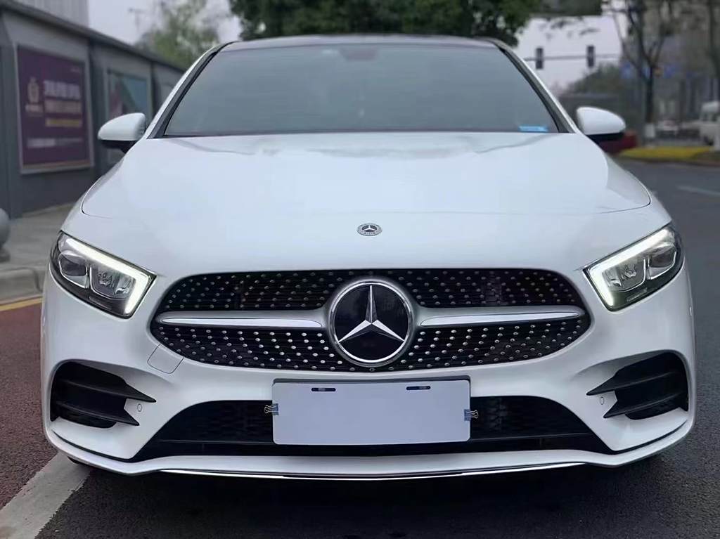 Mercedes-Benz A-Class 2020  A 200 L