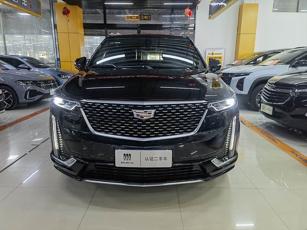 Cadillac XT6 2022 2.0T  Полный привод Luxury