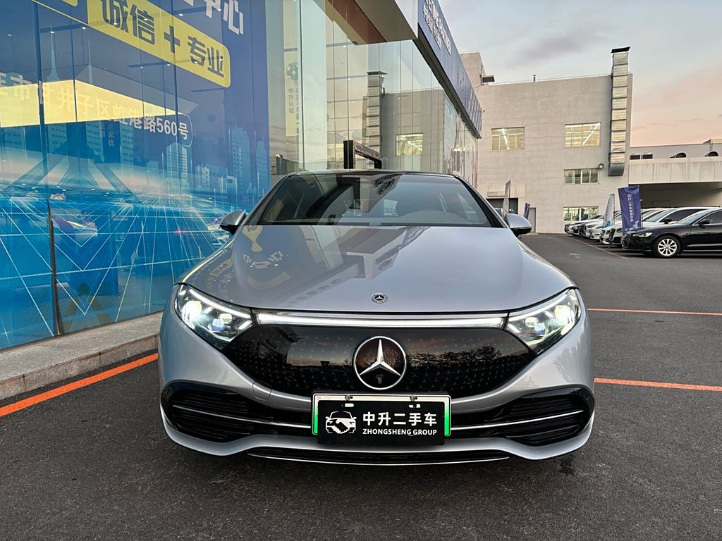 Mercedes-Benz EQS 2022 450+