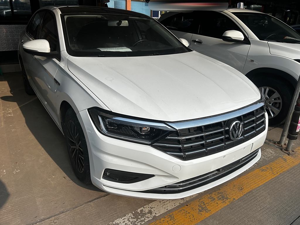 Volkswagen Jetta 2019 200TSI DSG  Euro VI