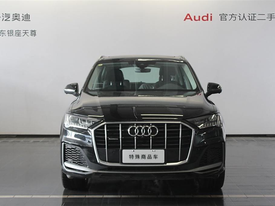 Audi Q7 2023 55 TFSI quattro S line