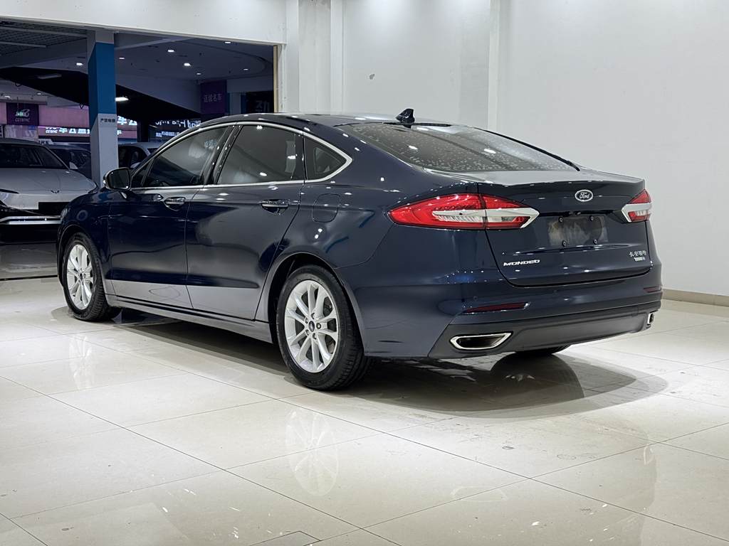 Ford Mondeo 2020 EcoBoost 180