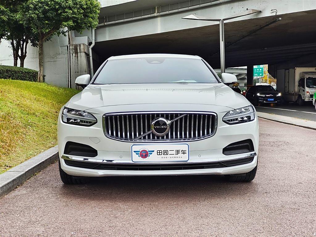 Volvo S90 2024 B5