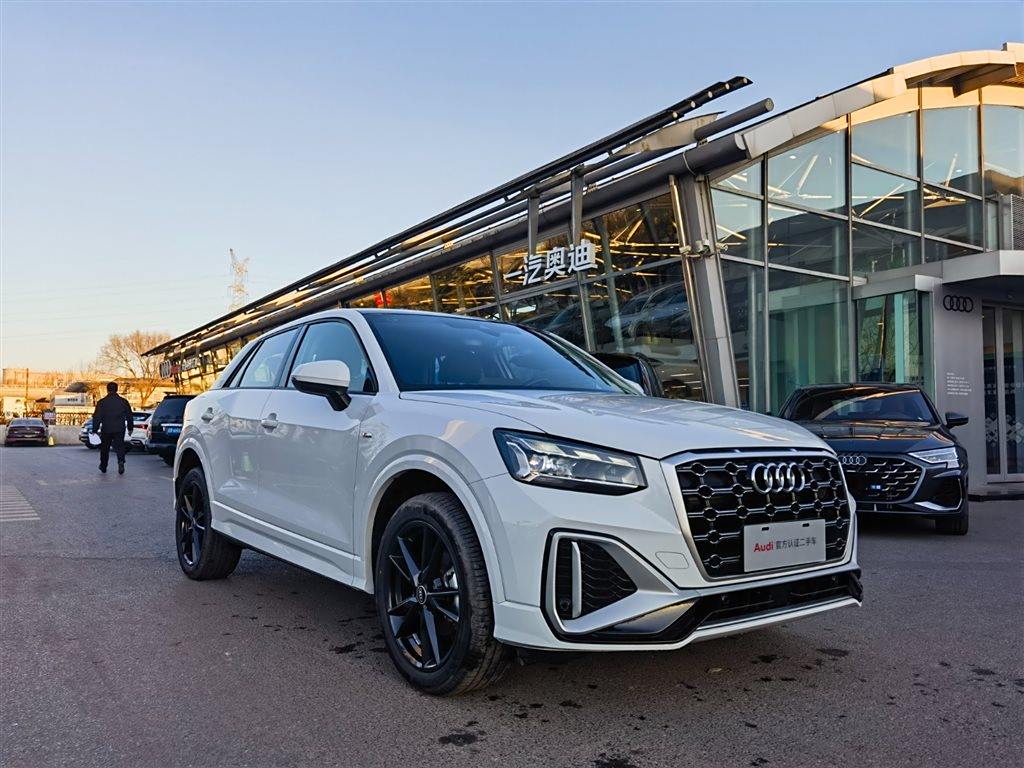 Audi Q2L 2023 35TFSI