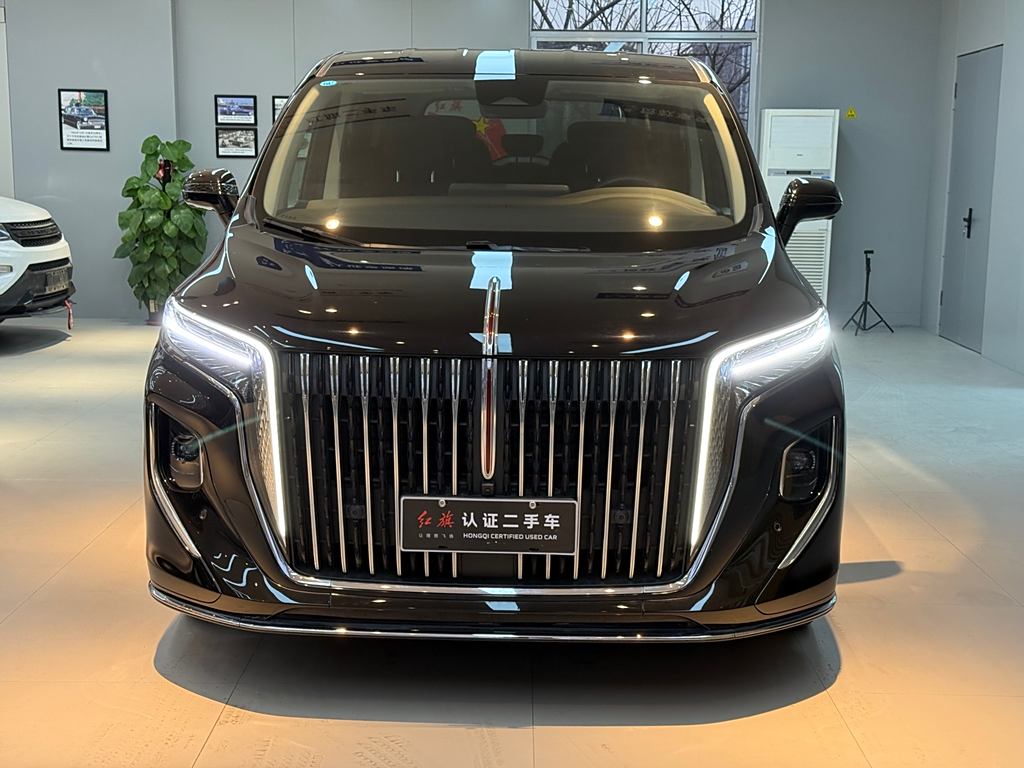 Hongqi HQ9 2023 2.0T