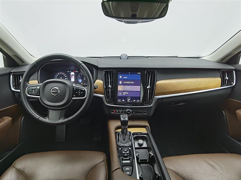 Volvo S90 2020 T5