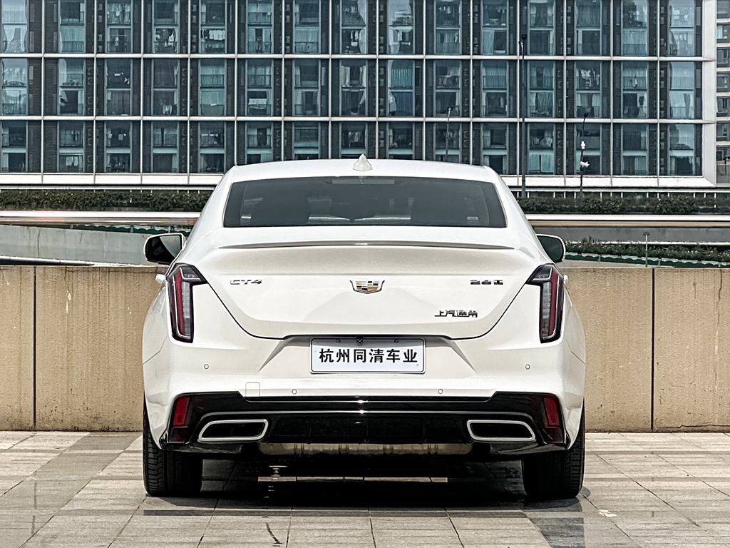 Cadillac CT4 2020 28T