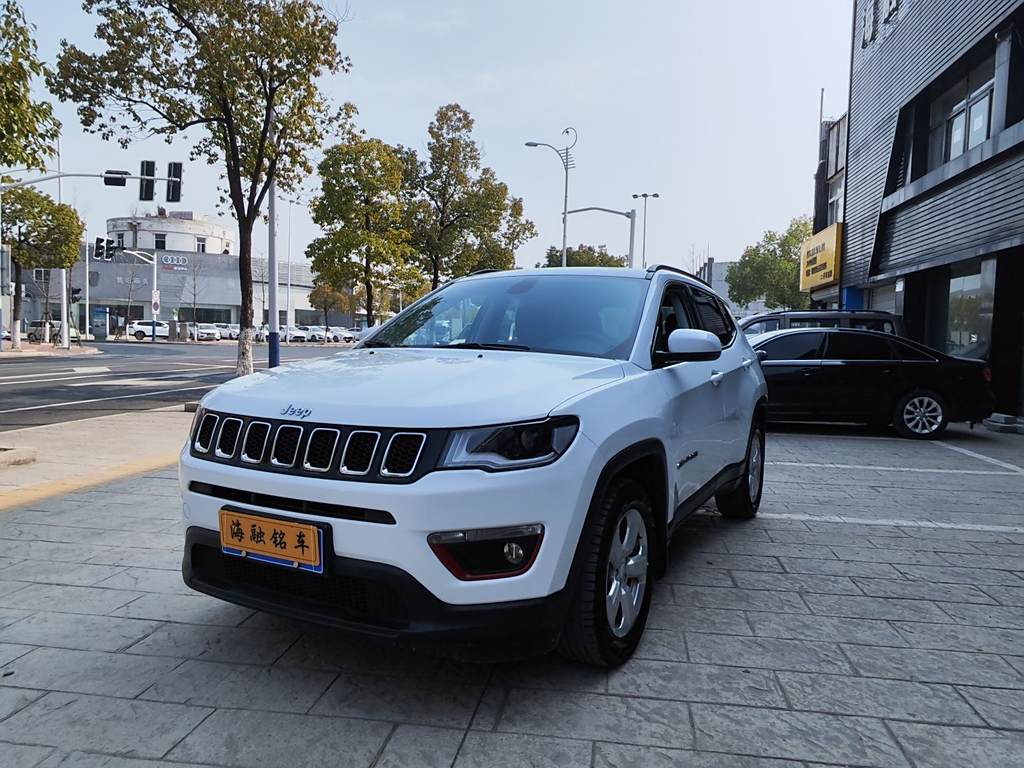 Jeep Compass 2019 220T Автоматическая