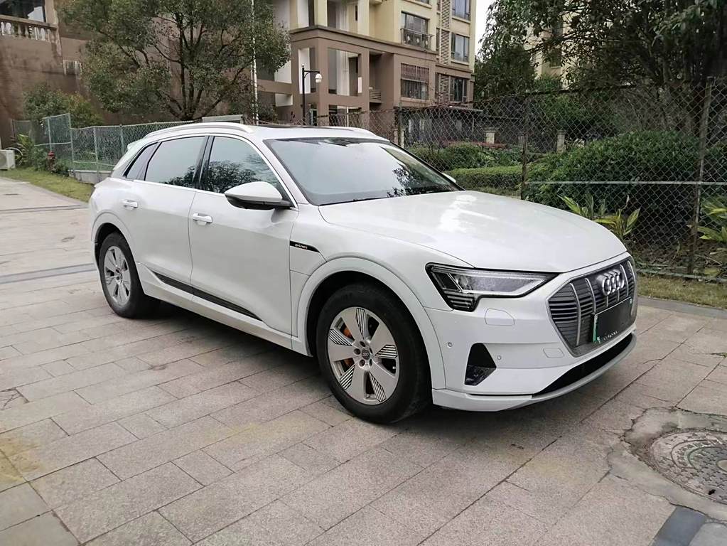 Audi e-tron 2019 55 quattro