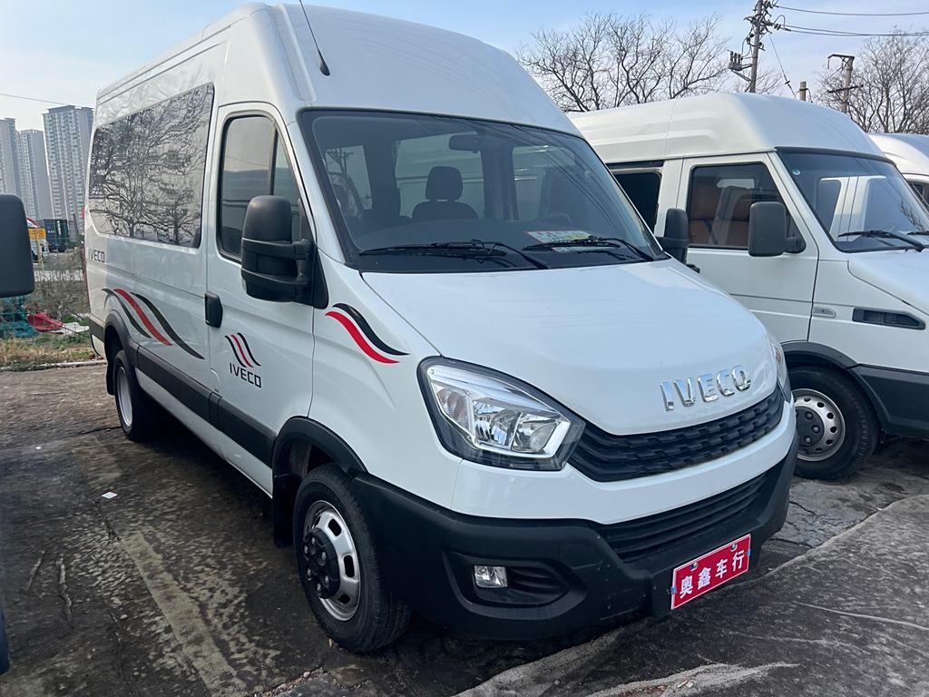 Iveco Eurocargo 2021 3.0T РучнаяРучнаяF1C