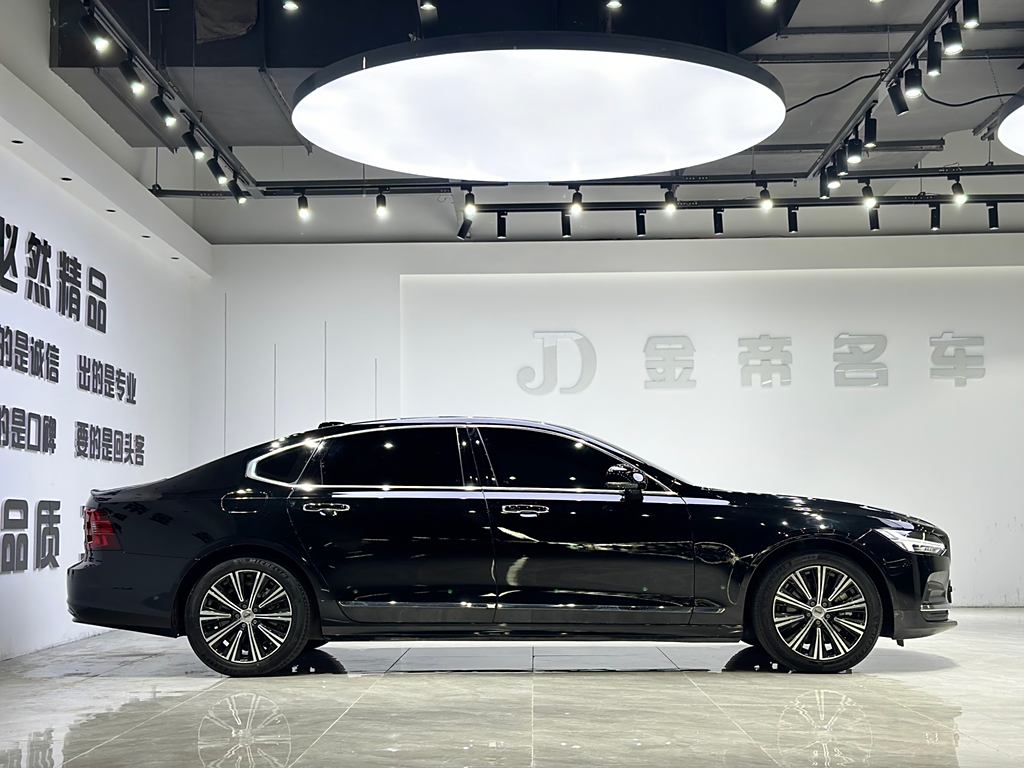 Volvo S90 2021 B5