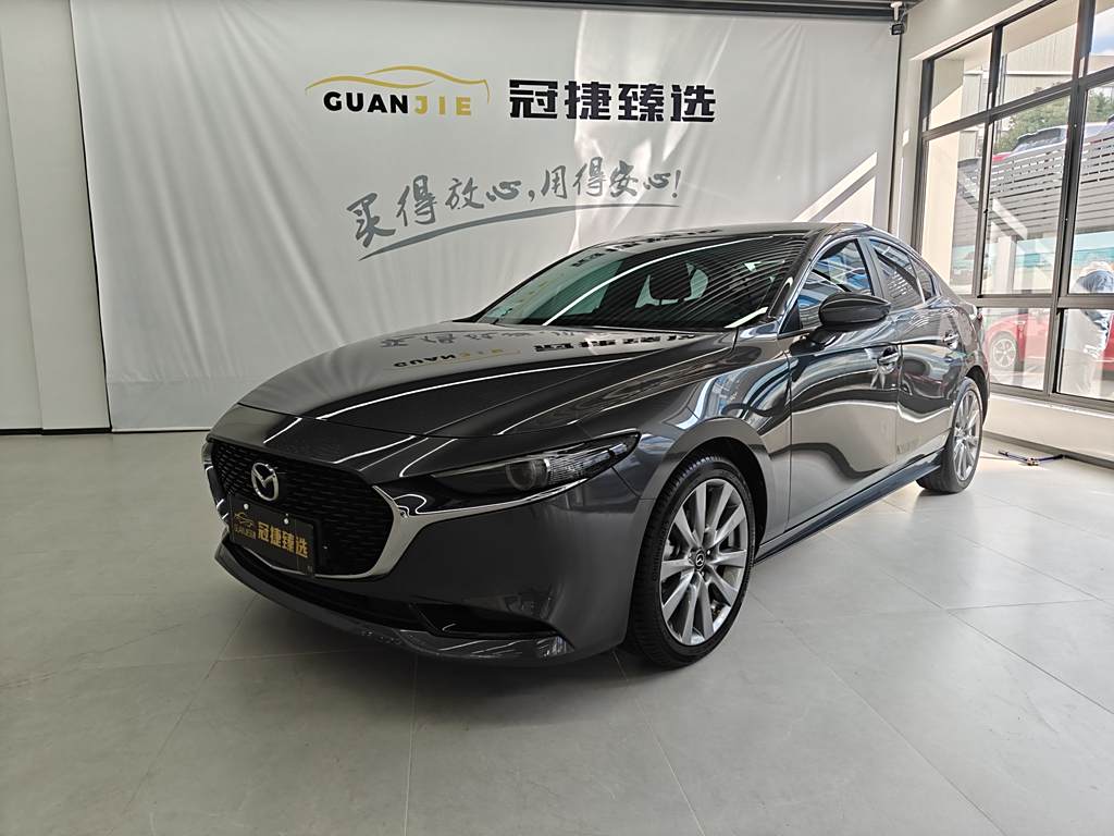 Mazda3 Axela 2021 2.0L Автоматическая