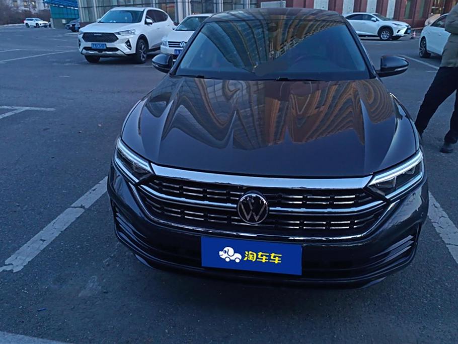 Volkswagen Jetta 2023 300TSI DSG