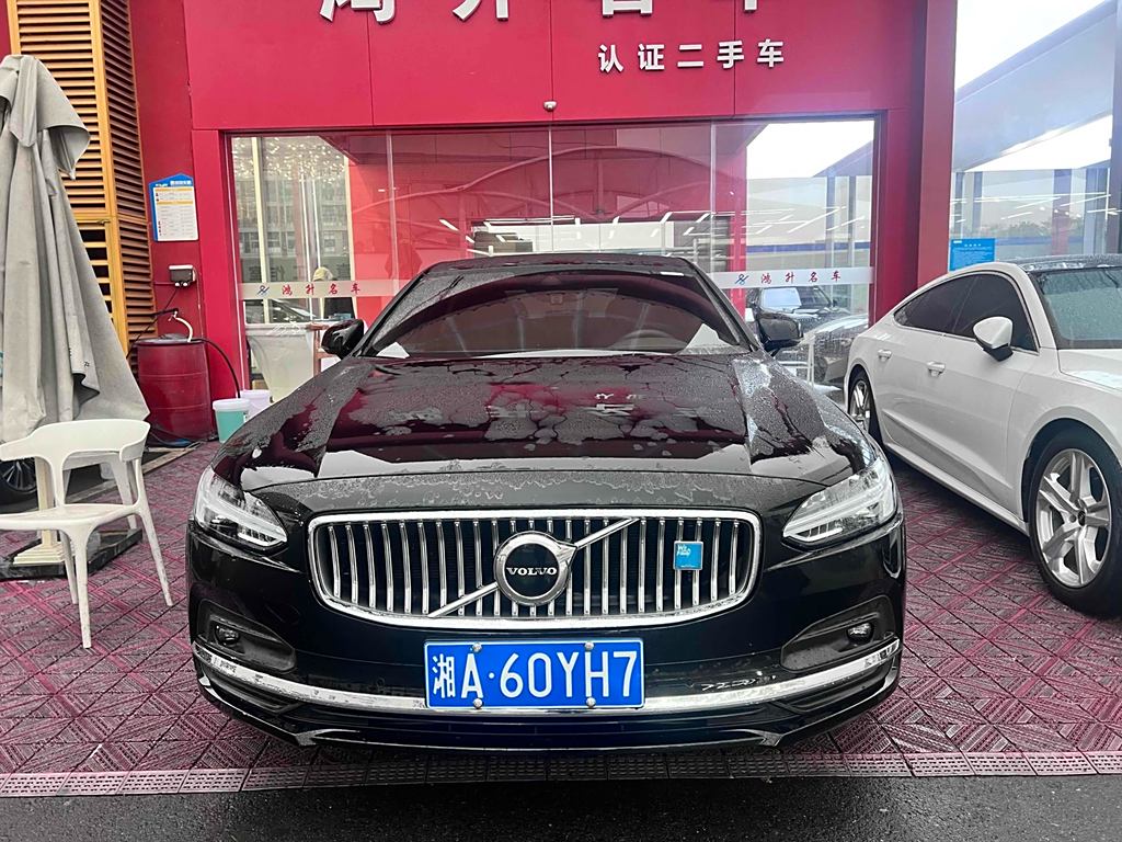 Volvo S90 2021 B5