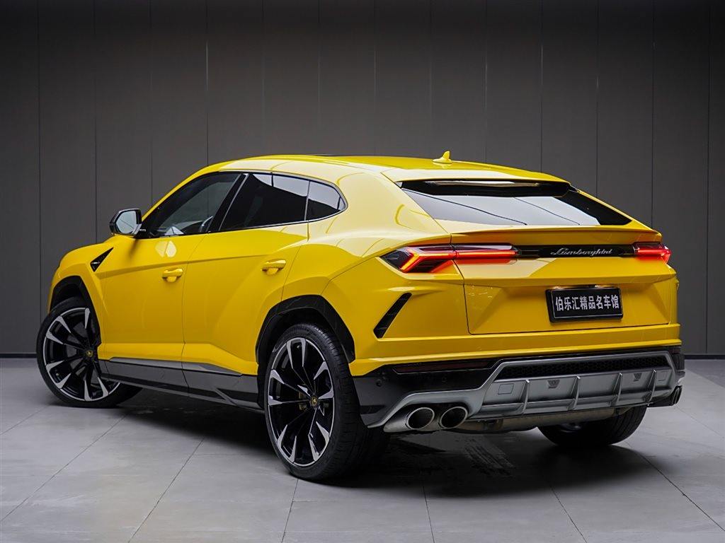 Urus 2018 4.0T V8