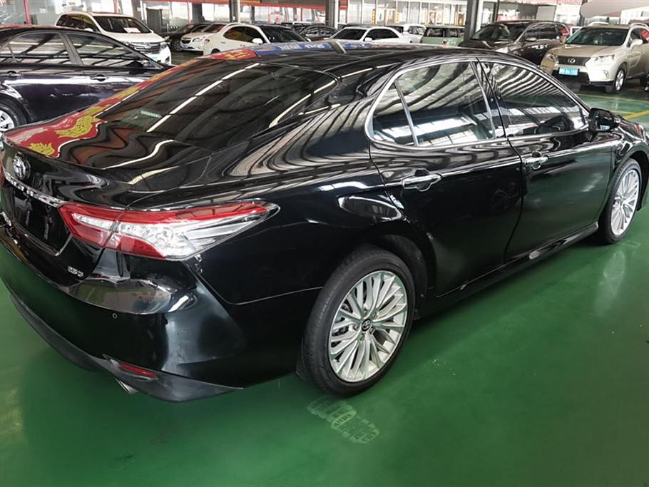 Toyota Camry 2019 2.5G  V