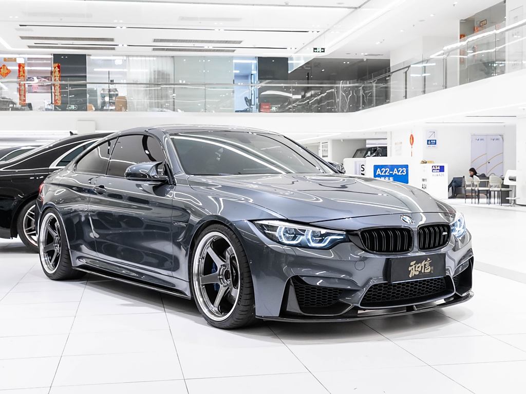 BMW M4 2019 M4Спортивный автомобиль (Sports car)