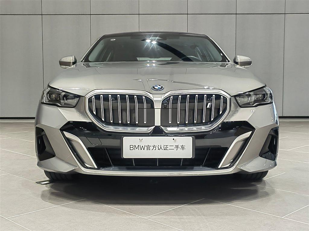 BMW i5 2024 eDrive 35L  M Sport Package