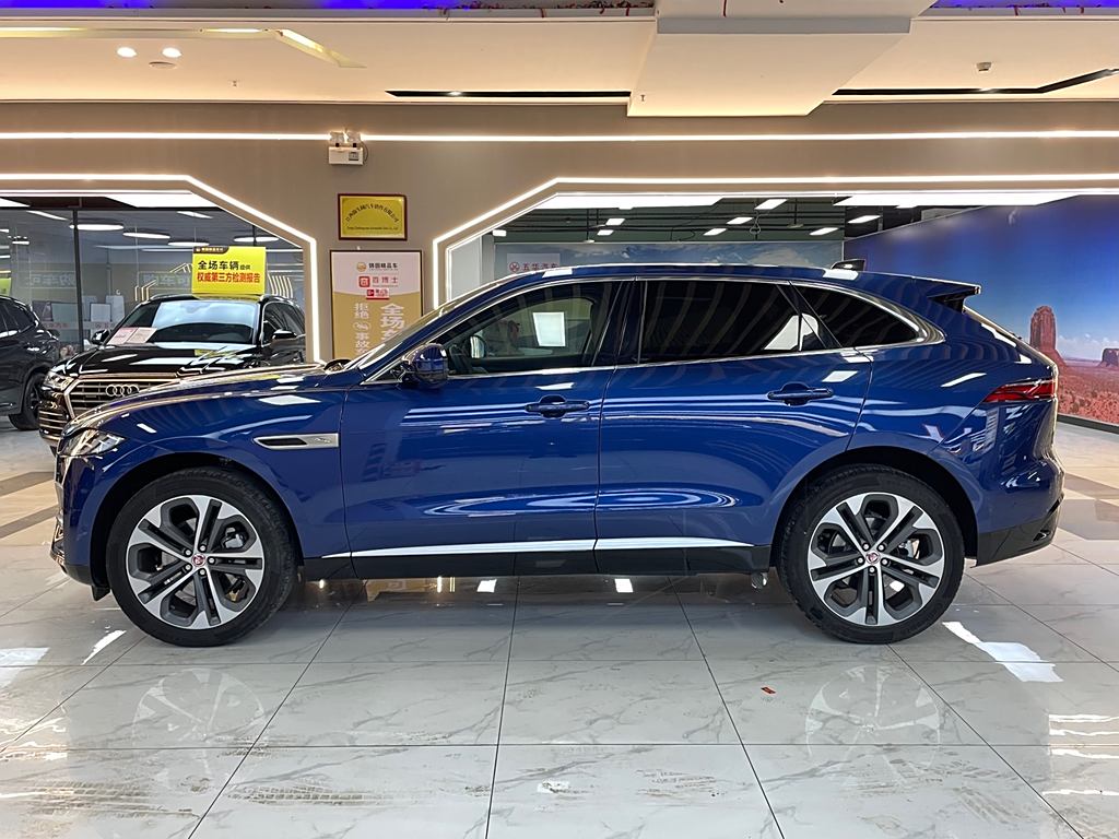 Jaguar F-PACE 2023 P250 HSE