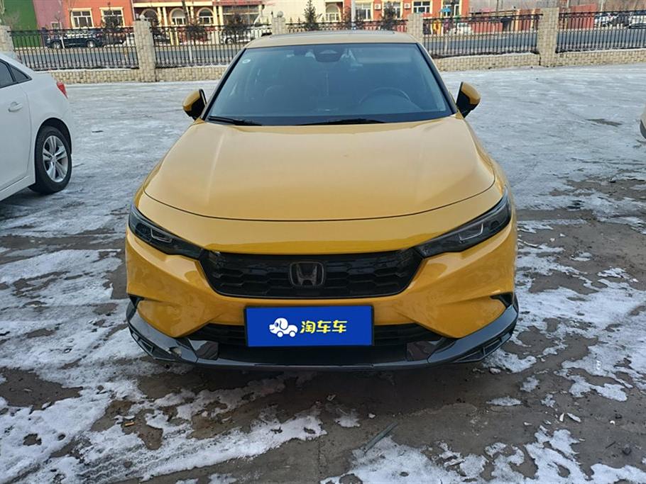 Honda Civic Hatchback 2022 240TURBO CVT