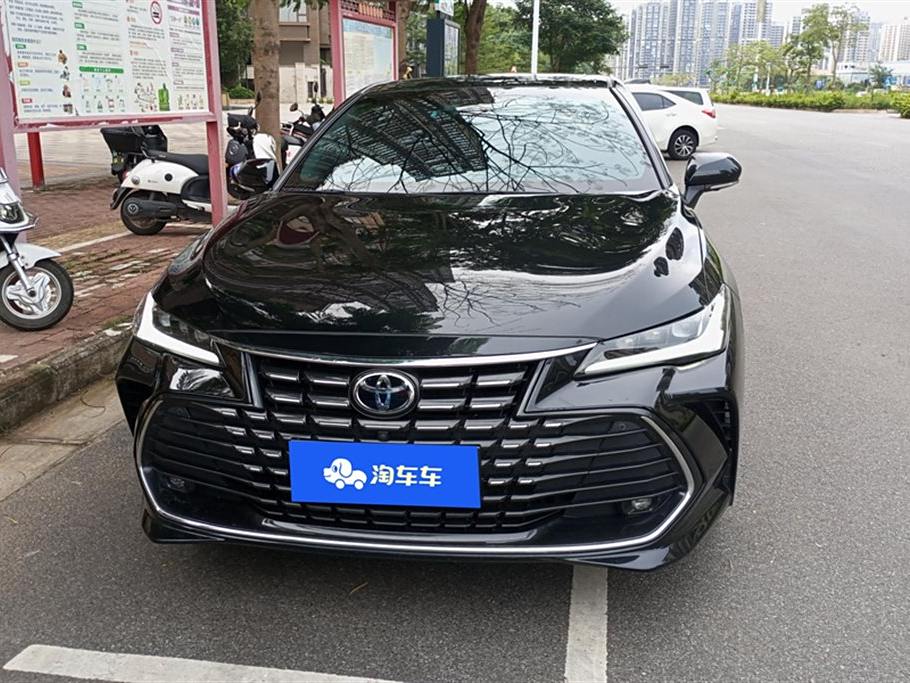 Toyota Avalon 2023 2.0L XLE