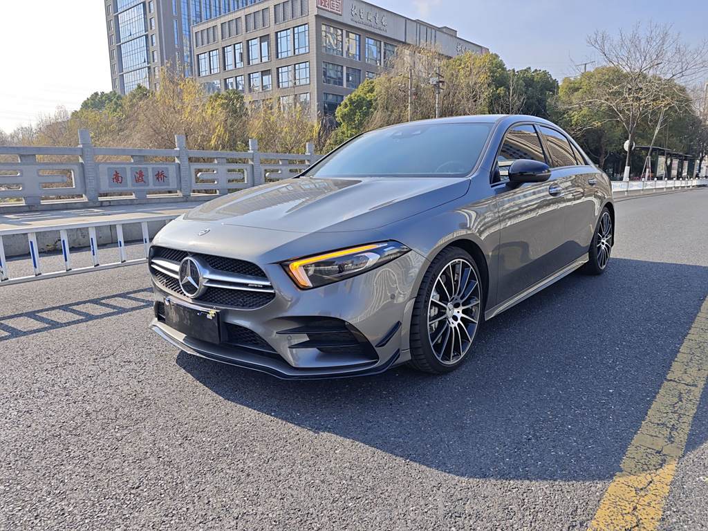 Mercedes-AMG A-Class 2019 AMG A 35 L 4MATIC