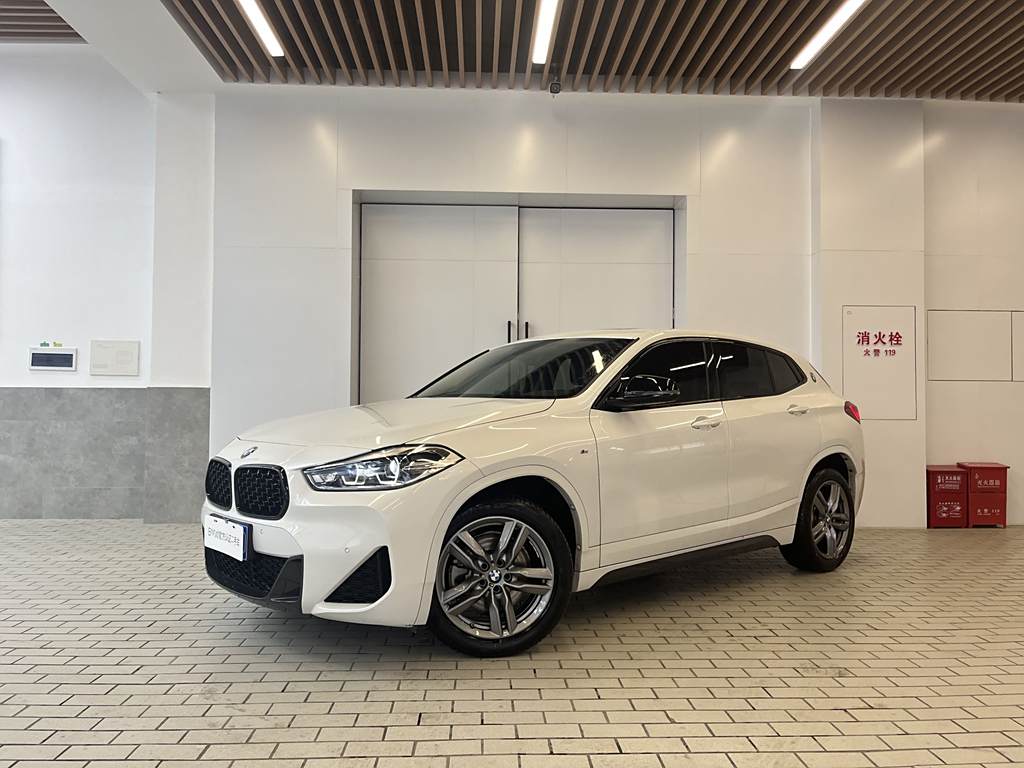 BMW X2 2021 sDrive25i M