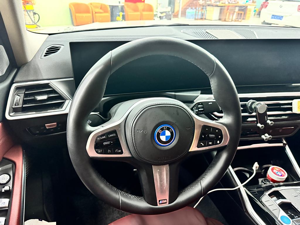 BMW i3 2022 eDrive 35 L