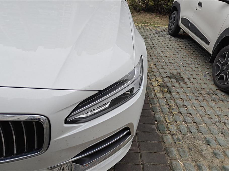 Volvo S90 2020 T5