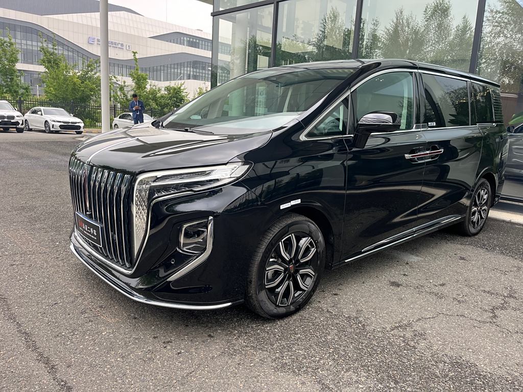 Hongqi HQ9 2023 2.0T