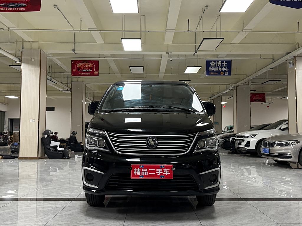 Lifan Lingzhi 2022 M5L 1.6L  7