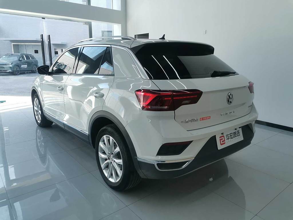 Volkswagen T-ROC 2020 230TSI DSG