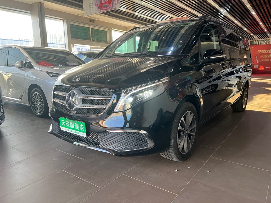 Mercedes-Benz V-Class 2022 V 260