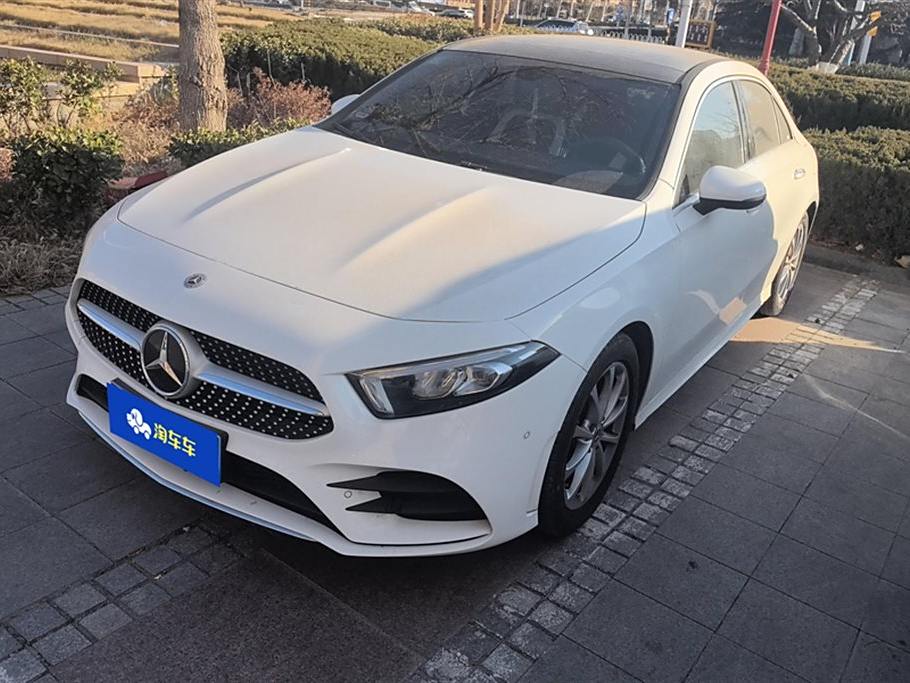 Mercedes-Benz A-Class 2022 A 200 L