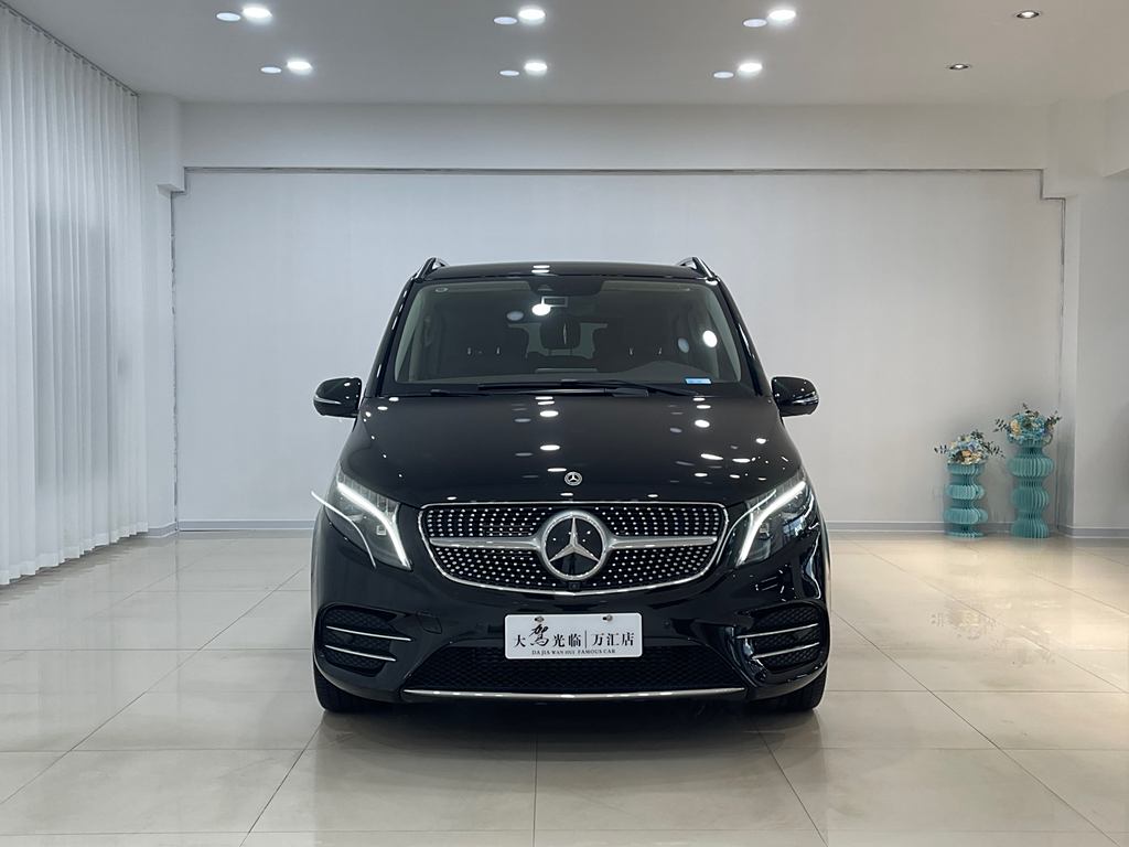 Mercedes-Benz V-Class 2022 V 260 L