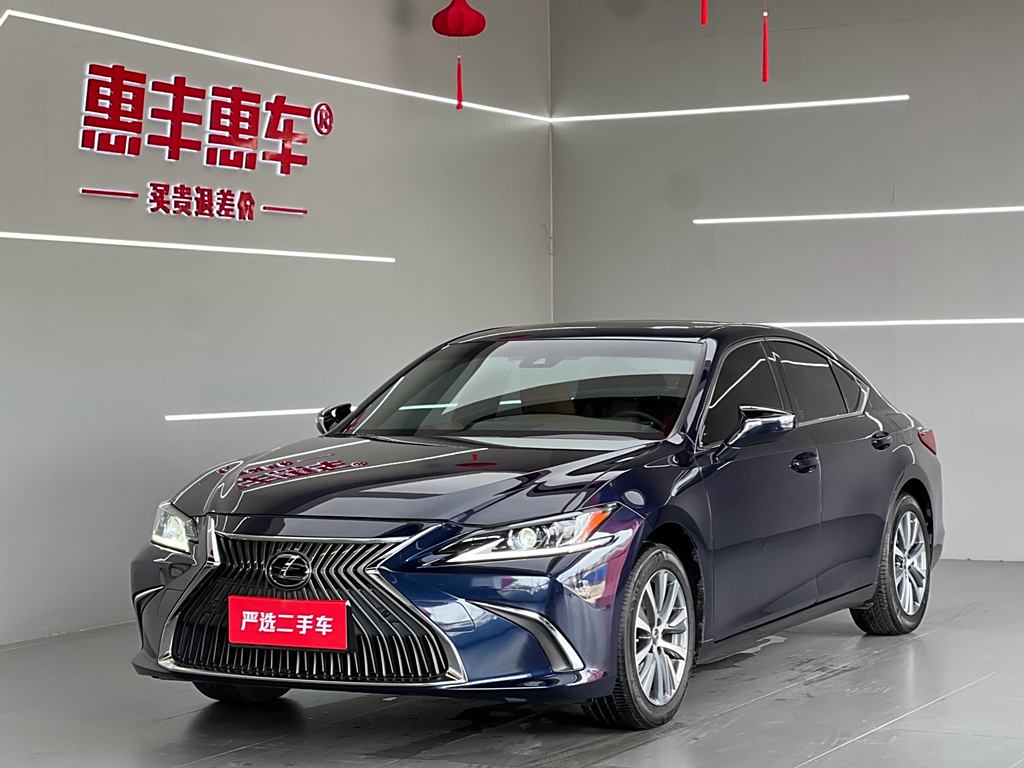 Lexus ES 2020 200