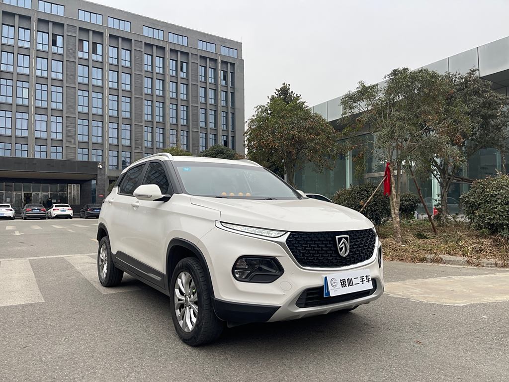 Baojun 510 2019 1.5L Ручная V