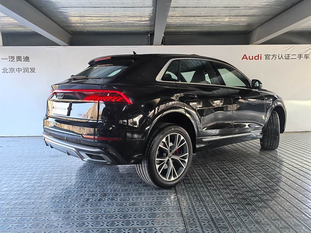 Audi Q8 2023 55 TFSI