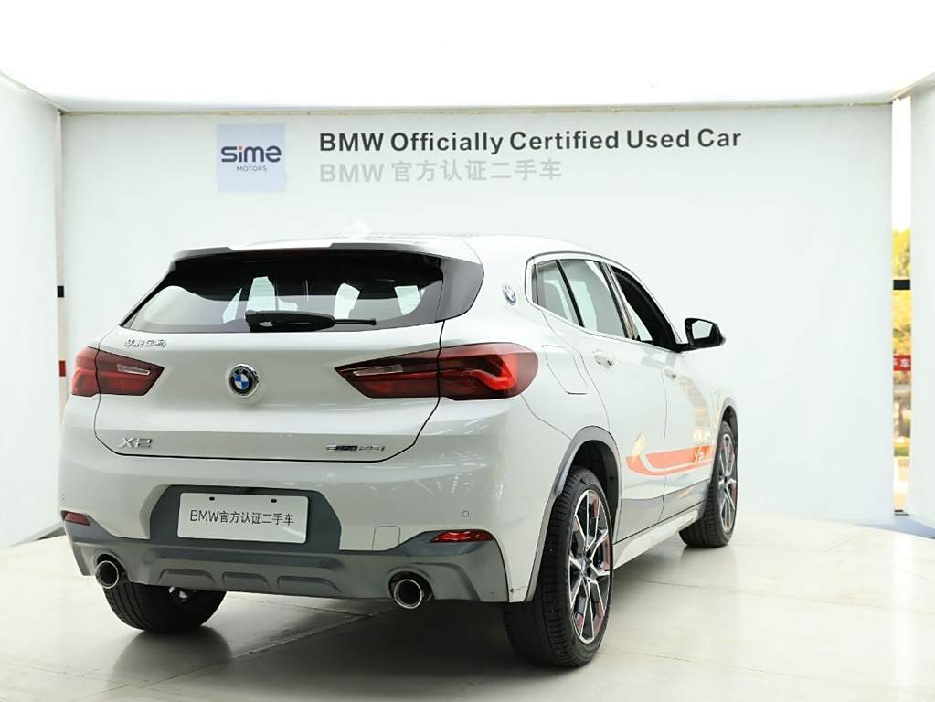 BMW X2 2021 sDrive25i