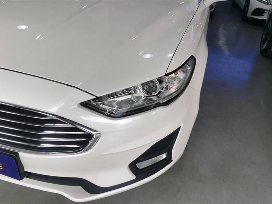 Ford Mondeo 2020 EcoBoost 180