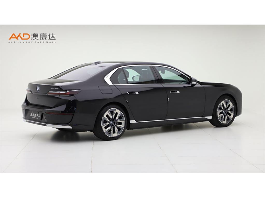 BMW i7 2023 eDrive50L