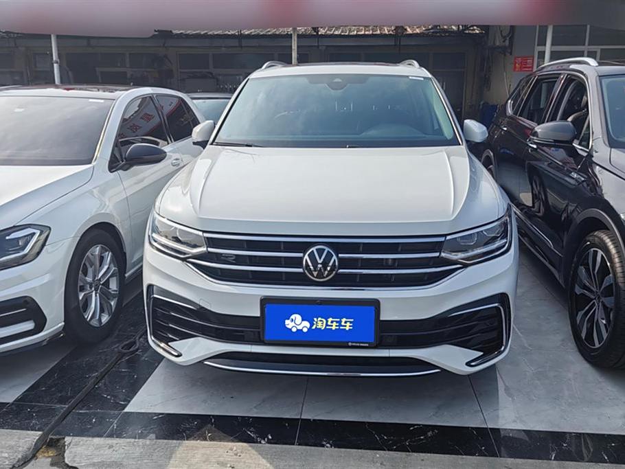 Volkswagen Tiguan L 2023 330TSI АвтоматическаяR-Line