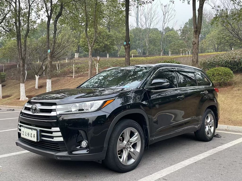 Toyota Highlander 2018 2.0T  Полный привод 7  Euro VI