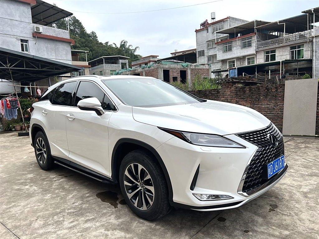 Lexus RX 2020 300  V