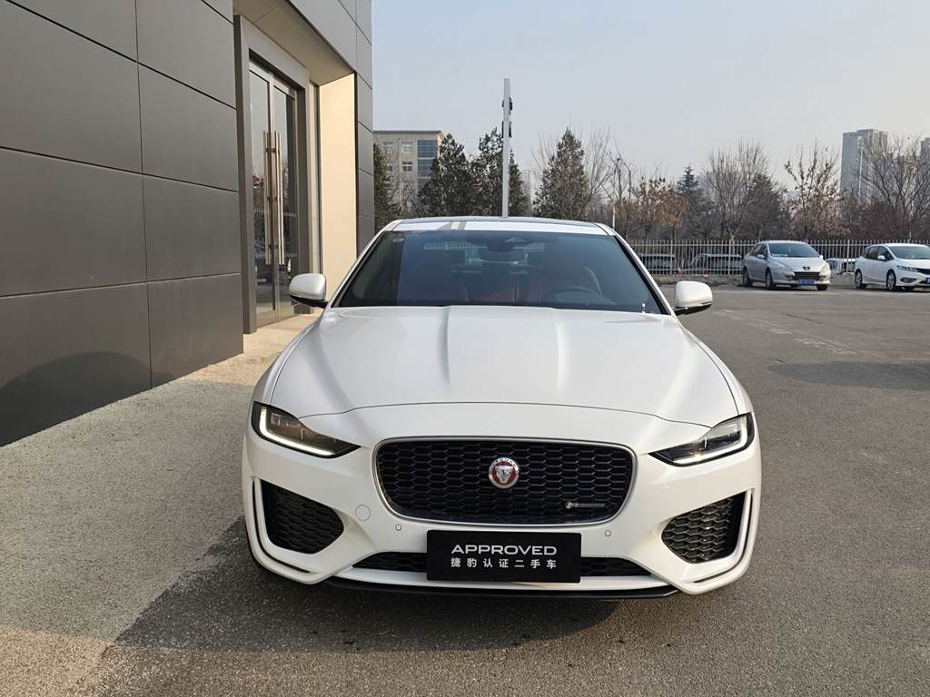 Jaguar XEL 2023 2.0T 250PS R-DYNAMIC S